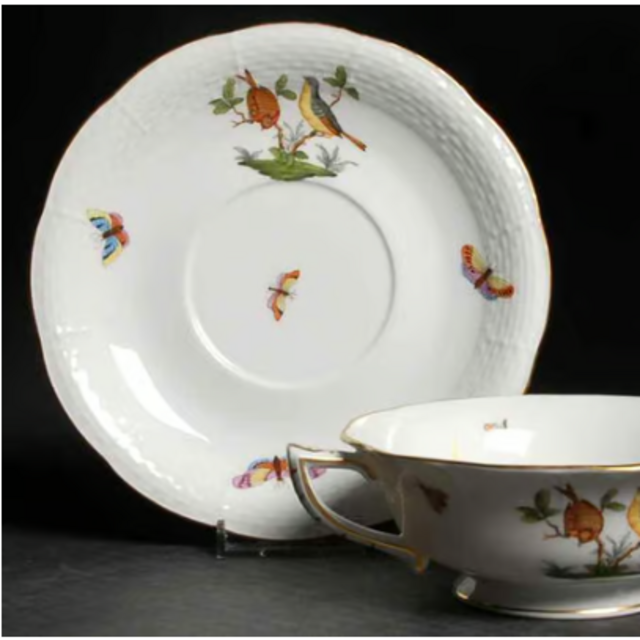 Two-Footed Cream Soup Bowl & Saucer Set