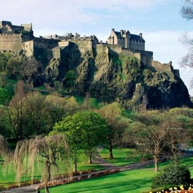 Edinburgh Castle Tour