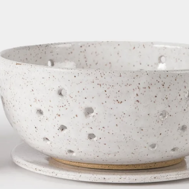 Berry Bowl w/ Saucer