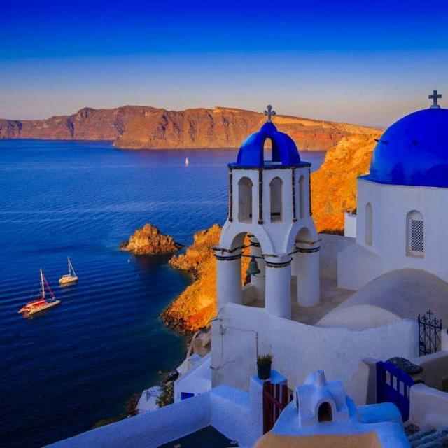 Guided Walking Tour in Greece