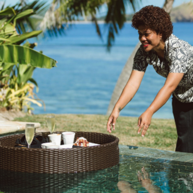 Floating Breakfast for 2