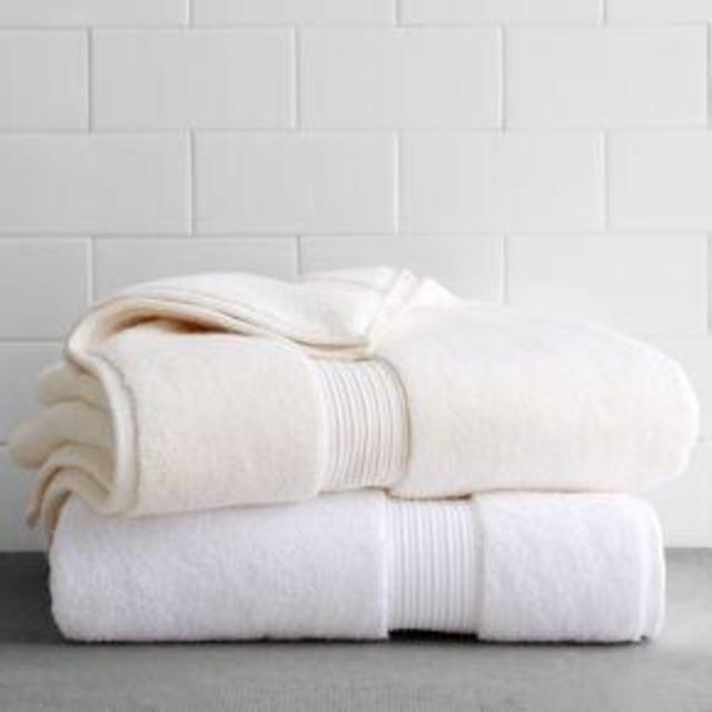 Hudson Park Collection Luxe Turkish Bath Towel