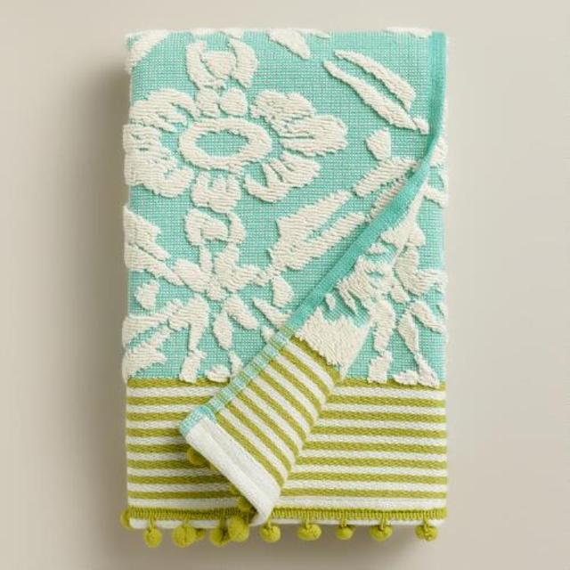 Aqua Sculpted Geo Daisy Hand Towel