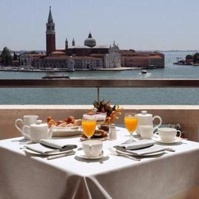 Breakfast in Venice (3 Days)