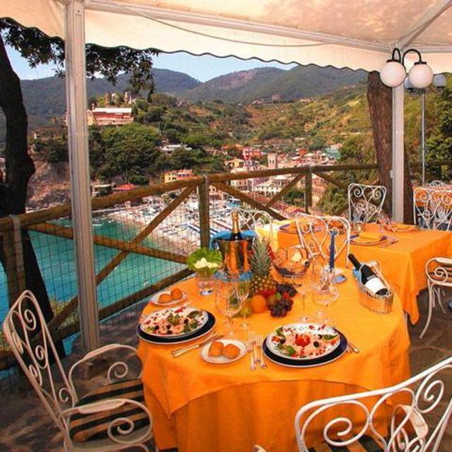 Lunch in Cinque Terre (4 Days)