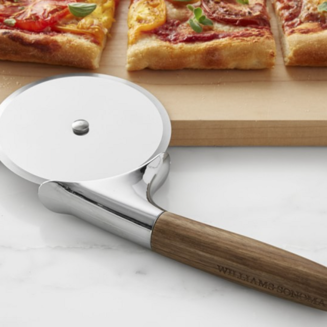 Williams Sonoma Walnut Handled Pizza Wheel