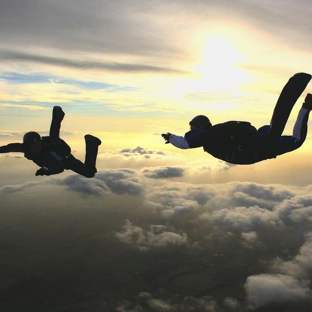 Dream #4: Skydive together