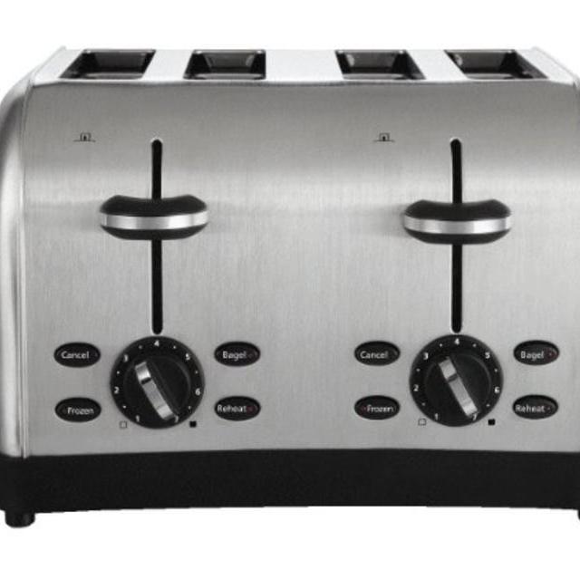 Oster TSSTTRWF4S 4-Slice Toaster