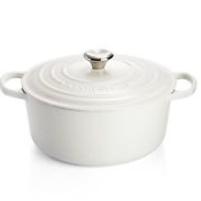 Le Creuset- Round Dutch Oven