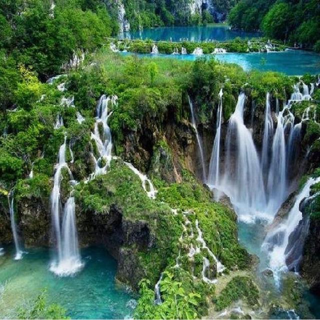 Hiking and Waterfall Tour- Croatia
