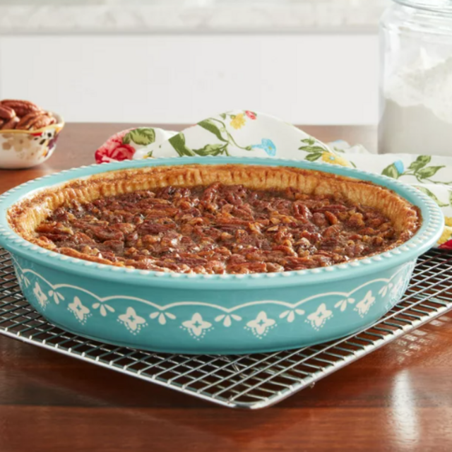 The Pioneer Woman 9" Ceramic Pie Pan