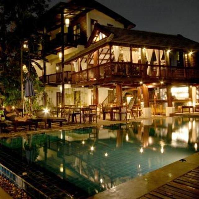 Hotel Night in Northern Thailand (Chiang Mai, Pai)