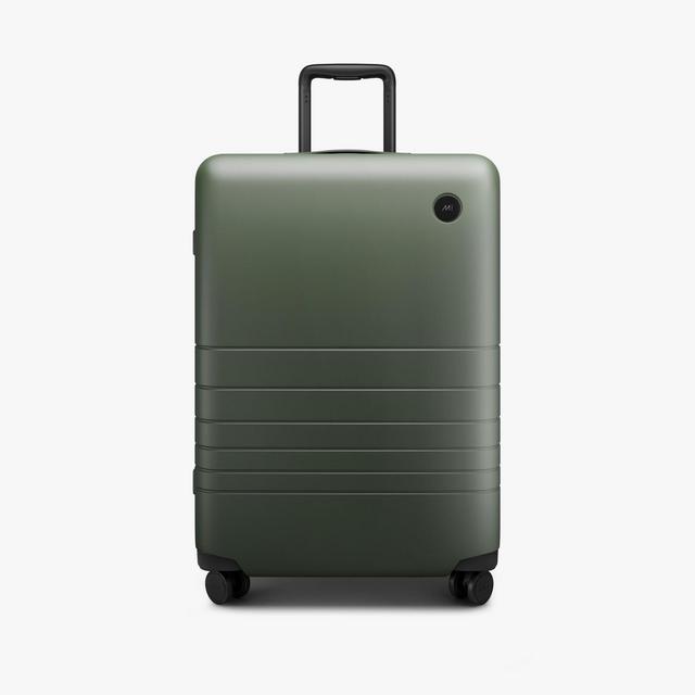 Check-In Medium