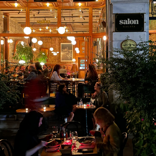 Cena en Estambul