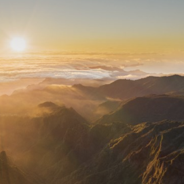 Honeymoon Breakfast Above the Clouds