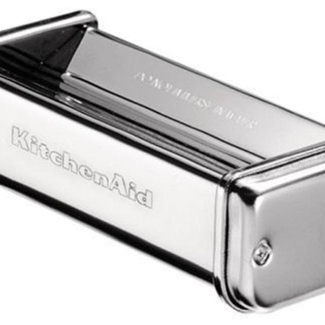 Kitchenaid KPRA Pasta Roller and cutter for Spaghetti and Fettuccine