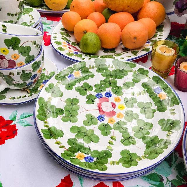 "Classic Ivy" Dinner plate