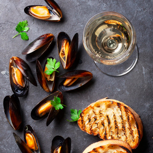 Date Night - Angelo's Taverna (Italian & Oysters Wine Bar)