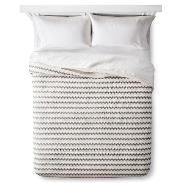 Quilt Set Cutwork Threshold™ product details page