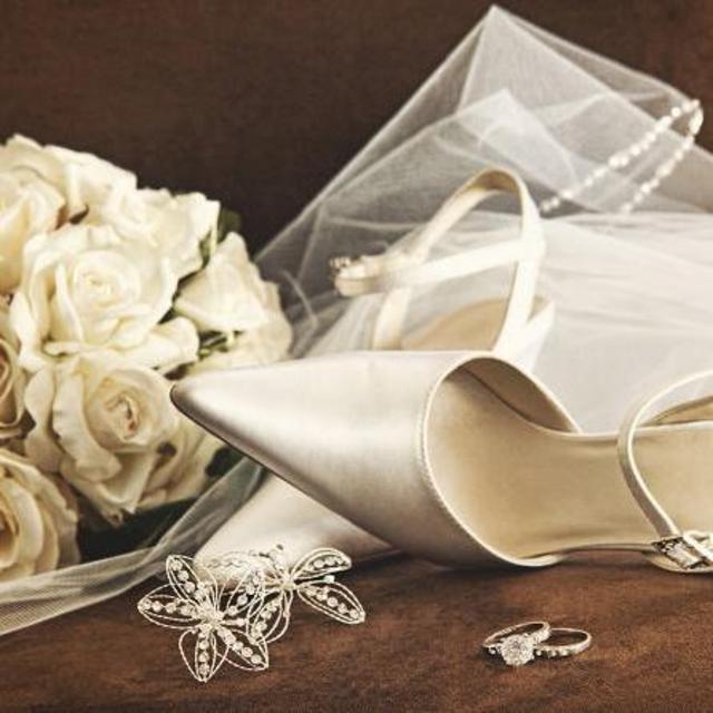 Bridal Fund, to help purchase final details, such as shoes and accessories