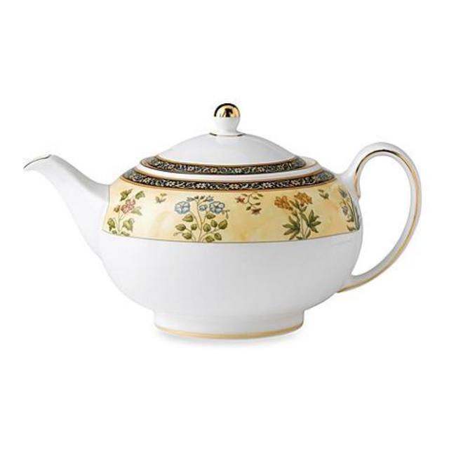 Wedgwood(R) India 9.25-Inch Teapot
