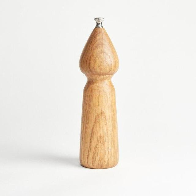 Pepper Mill Spade in White Oak