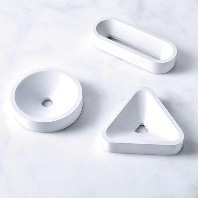 Soap & Sponge Stands (White, Set of 3)