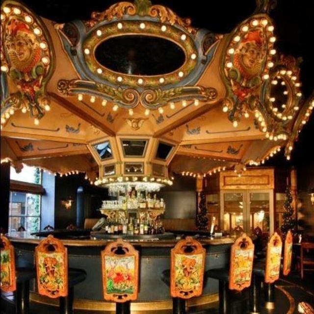 Drinks at the Carousel Bar