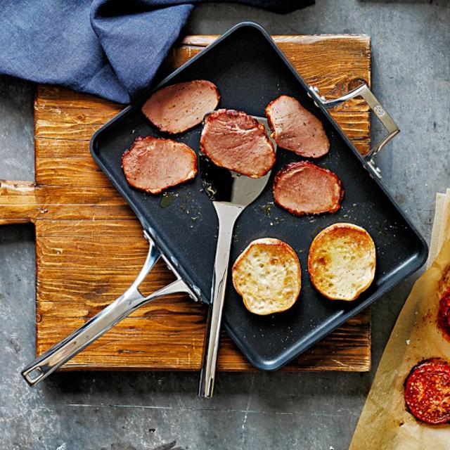 Calphalon Elite Nonstick Short Order Griddle