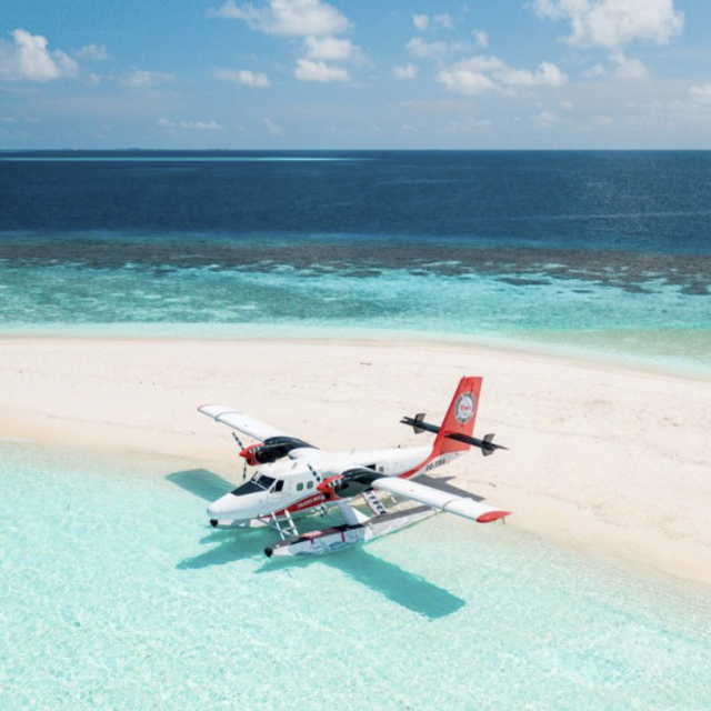 Maldives: Seaplane Excursion