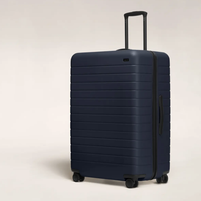 Away Suitcase: The Large (Navy)