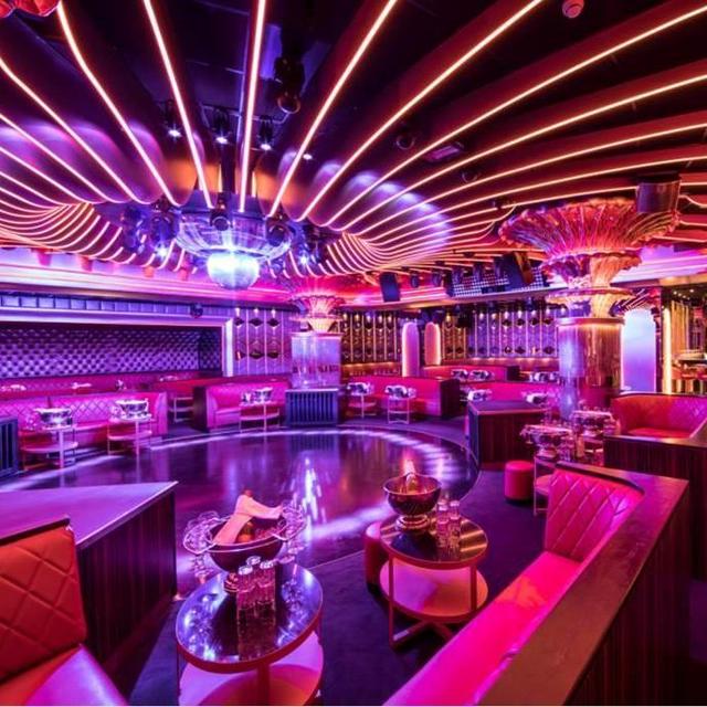 Party All Night at Les Caves du Roy, Saint-Tropez