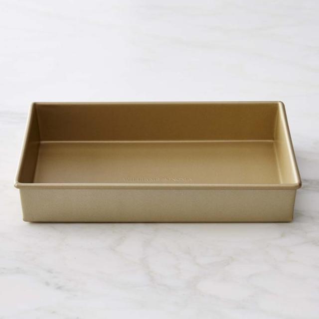 Williams-Sonoma Goldtouch® Nonstick Rectangular Cake Pan, 9" x 13"