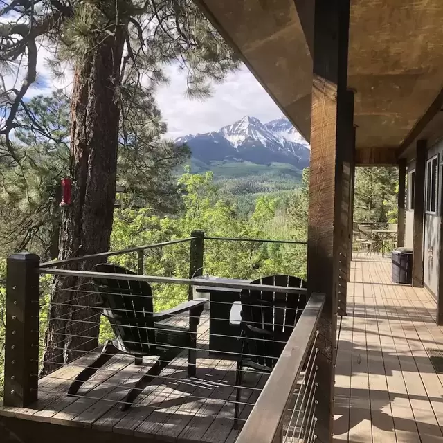 Honeymoon Cabin in Colorado Mountains