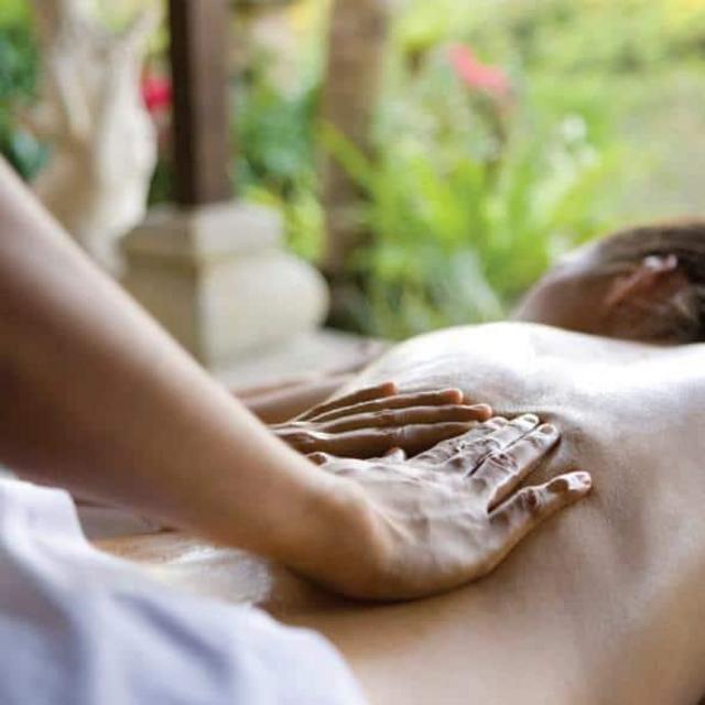 60-Minute Massage for Him (Honeymoon)