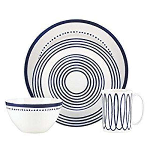 Kate Spade New York Charlotte Street West Dinnerware 4-Piece Place Setting, Blue and White