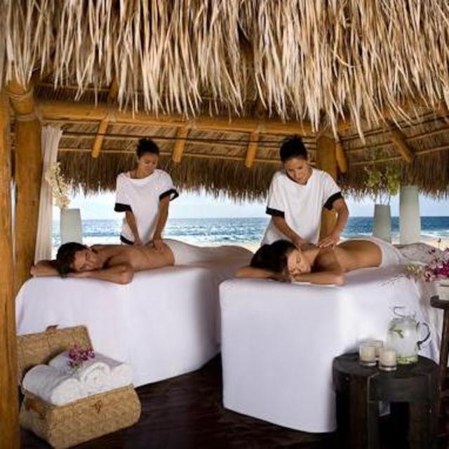 Tahitian Couples Massage