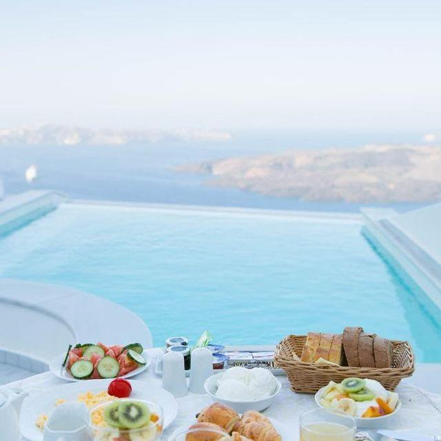 Santorini Breakfast with a view