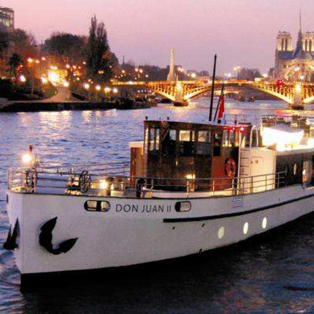 Dinner Cruise in Paris