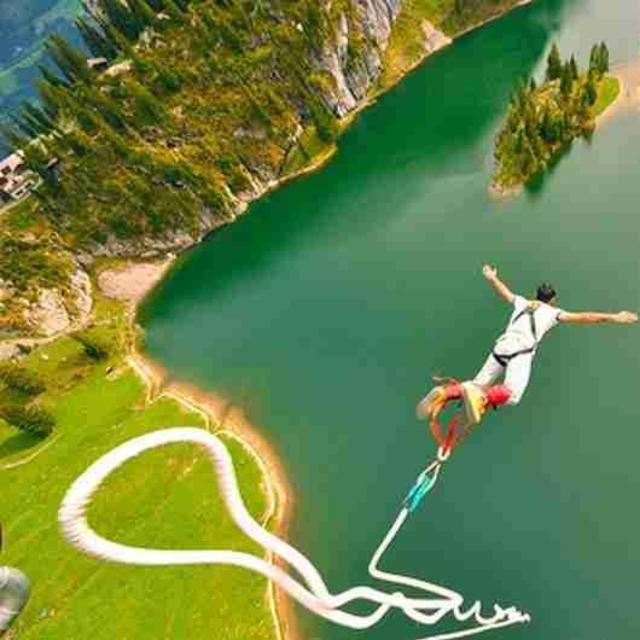 Bungee Jumping