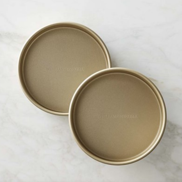 Williams Sonoma 8 inch cake pans round - set of 2