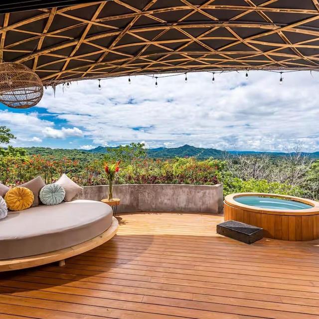 Future Honeymoon - Tamarindo, Costa Rica