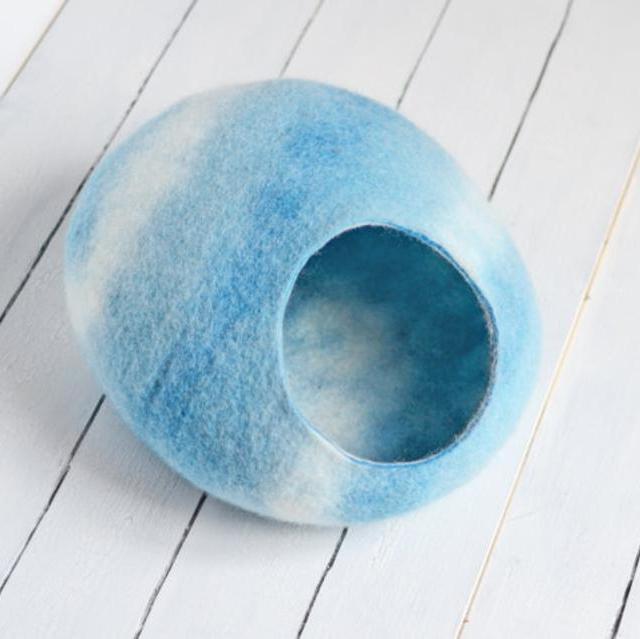 light blue, cat bed, cat cave, pets, ecofriendly, wool cat bed