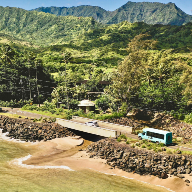 2 Shuttle & Day Passes for Ha'ena State Park