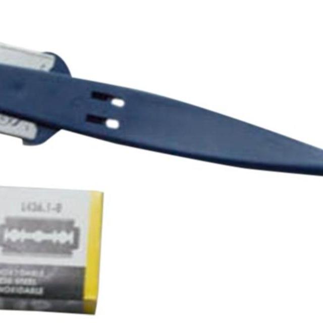 Longuet Bread Scoring Lame with Replacement Blades Bundle