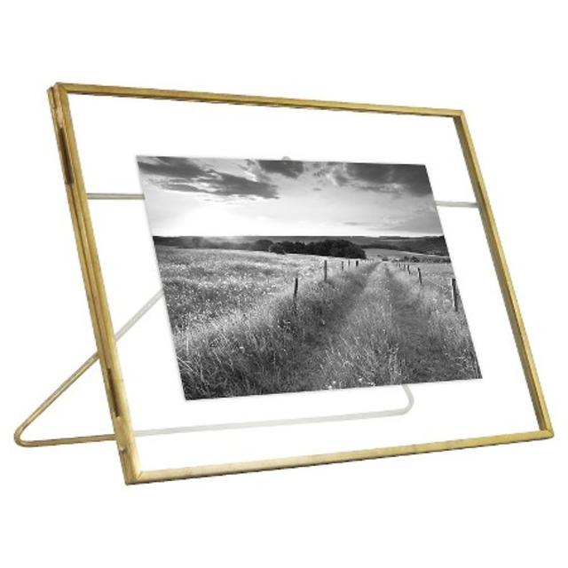 Front-Opening 6"x8" matted for 4"x6" Brass Float Frame