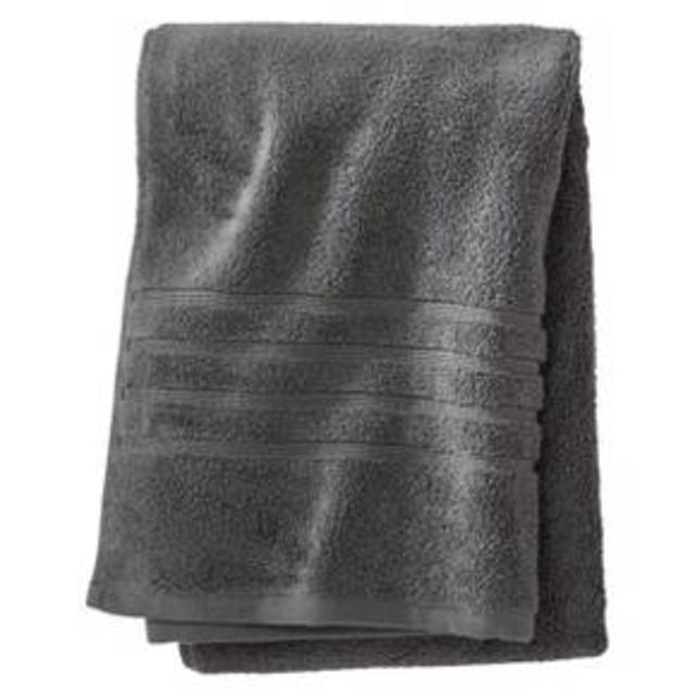 Hand Towels in Molten Lead