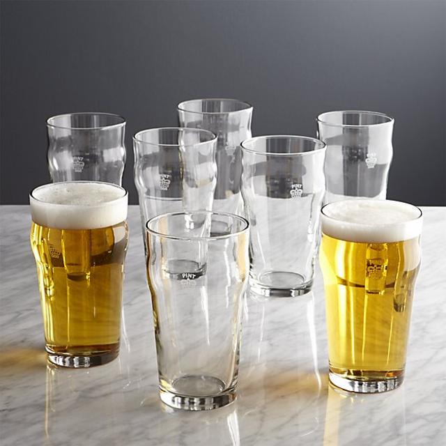 Set of 8 Pint Glass Tumblers with Crown