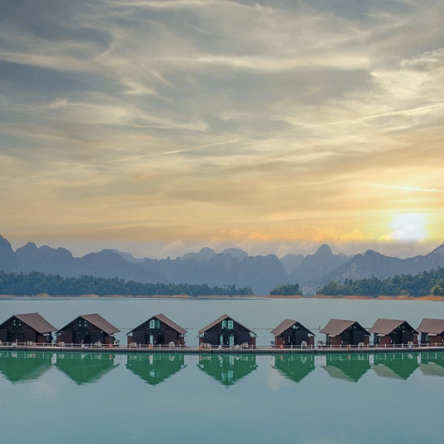 Stay on the Floating, Elephant Hills, Rainforest Camp in Khao Sok