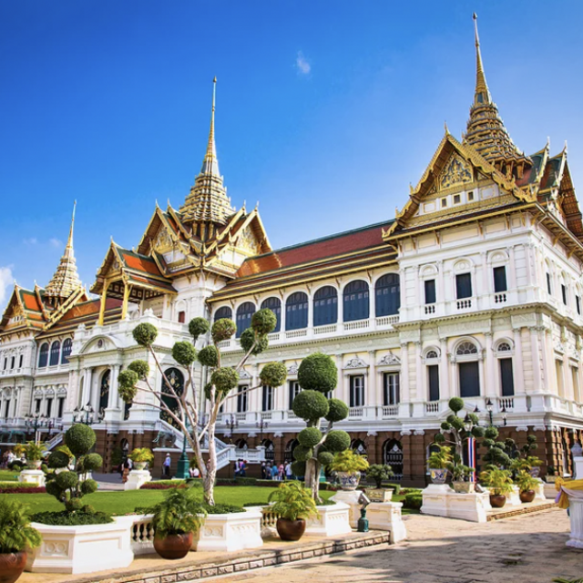 Visit the Grand Palace in Bangkok